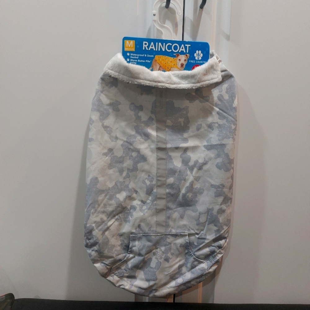 Free Country Raincoat Size M